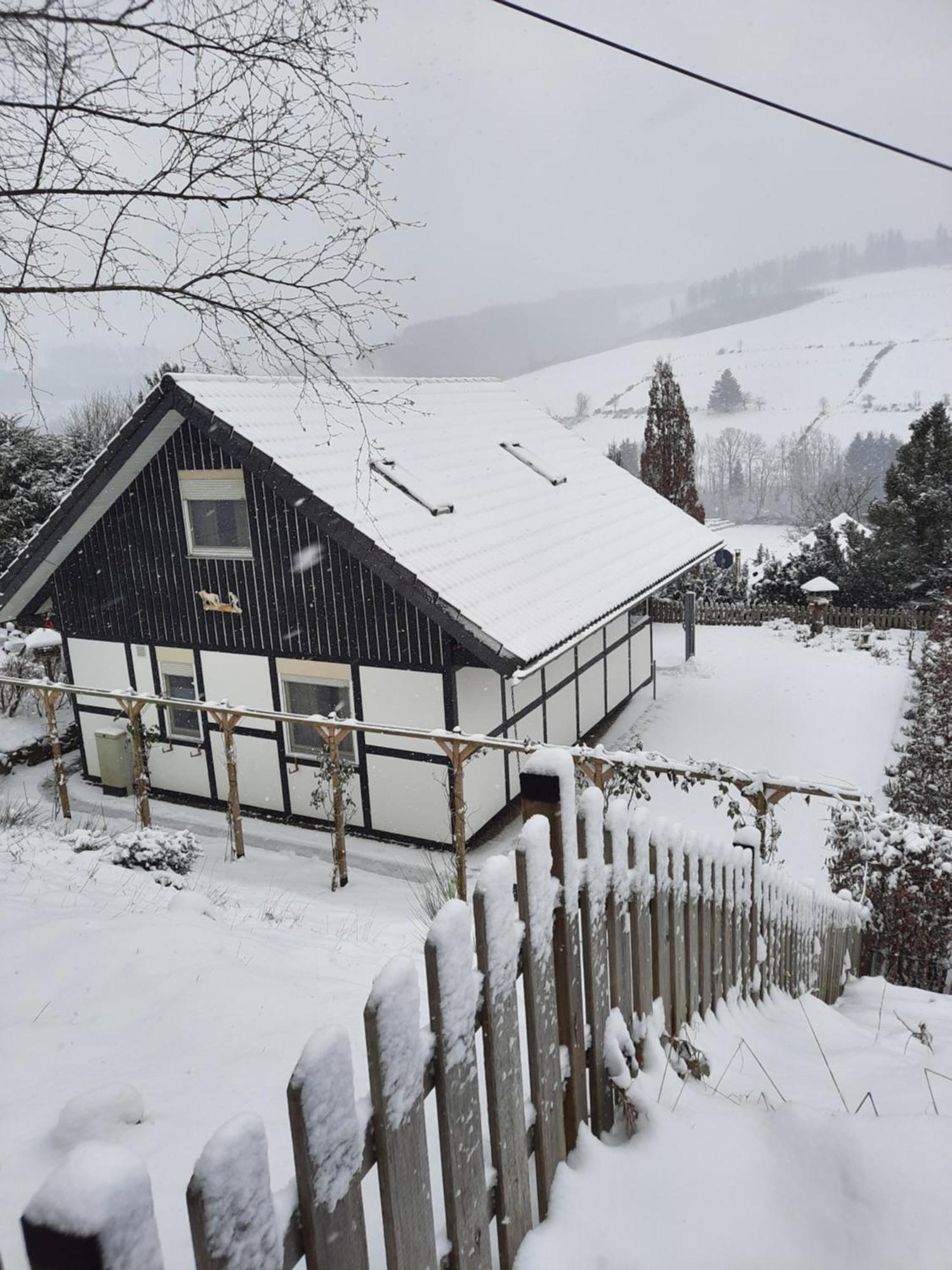 Das Waldhaus Bad Berleburg Exterior foto